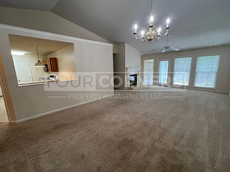 36 Mansfield Cir — Photo 6