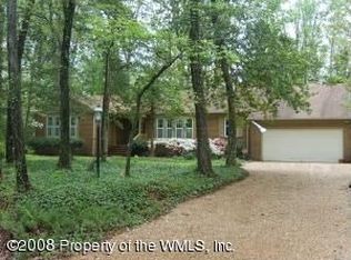 104 Pasbehegh Dr, Williamsburg, VA 23185