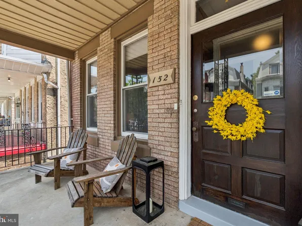 152 W Sharpnack St, Philadelphia, PA 19119