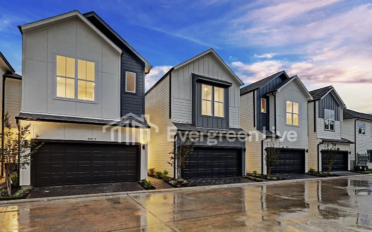 3 bed, 2.5 bath, 1543 sqft, $1,845 — Photo 1