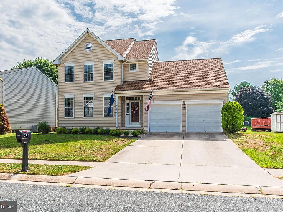 1st image of 821 High Plain Dr