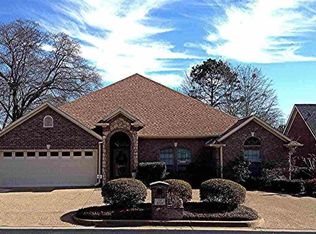 5724 Nicholson Dr, Tyler, TX 75707
