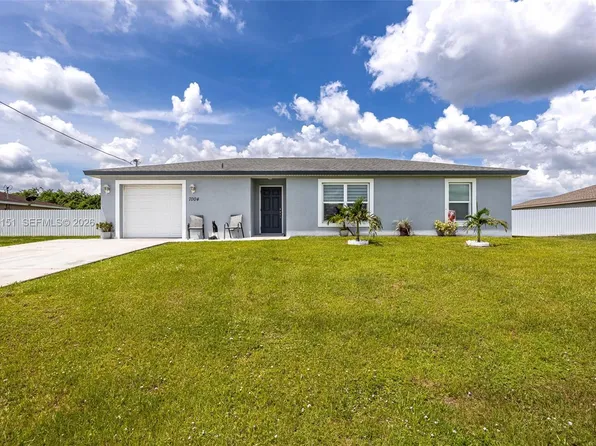 7004 Beaver Cir, Labelle, FL 33935