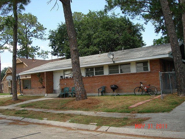 1st image of 310 8th St