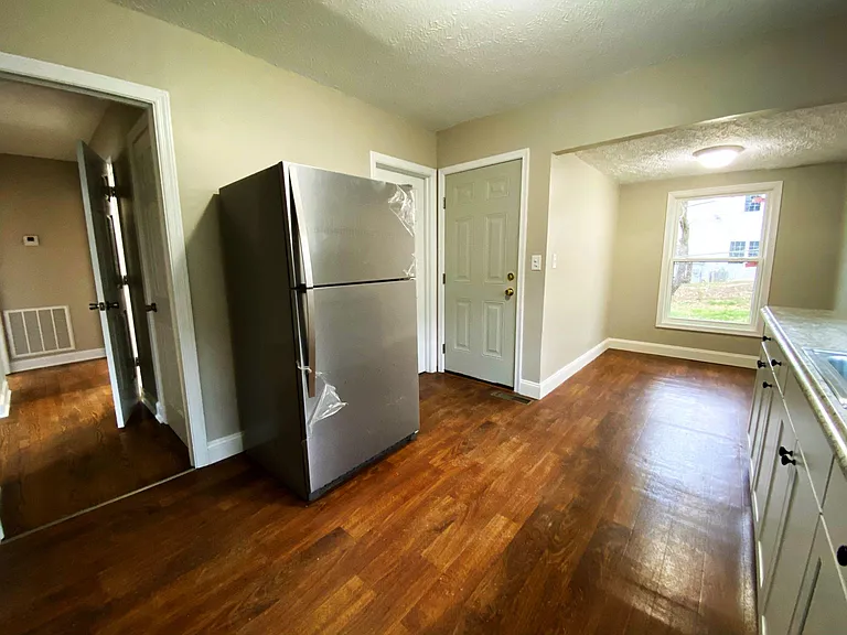 1803 Churchville Ave #A — Photo 6
