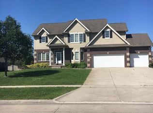 1902 NE Bel Aire Dr, Ankeny, IA 50021