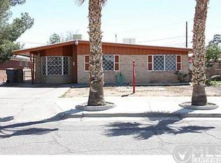 195 Flint Cir, El Paso, TX 79915