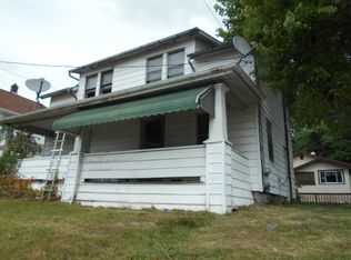211 Wengler Ave, Sharon, PA 16146