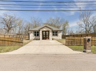 217 Minnie St, Navasota, TX 77868