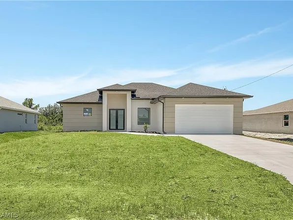 2921 7th St SW, Lehigh Acres, FL 33976