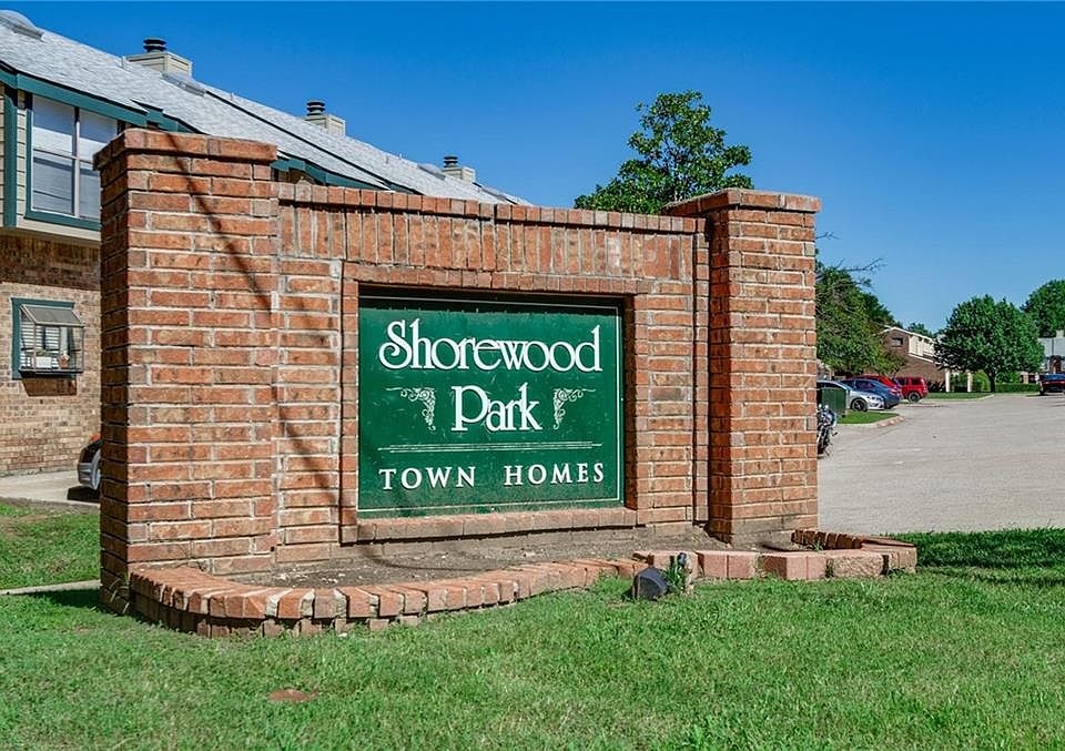 1st image of 1912 Shorewood Dr