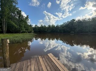 477 Walthall Rd, Jackson, GA 30233