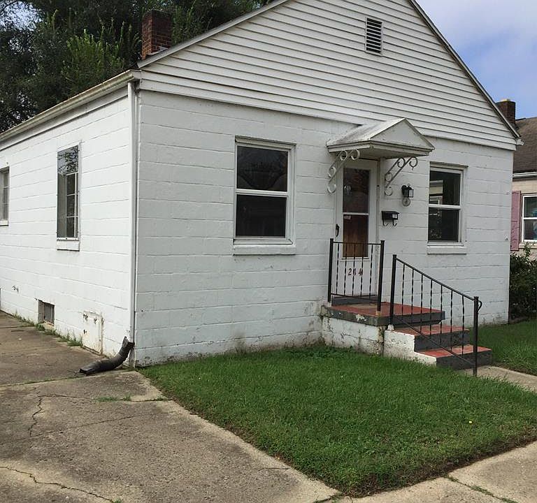 1st image of 214 Sycamore St