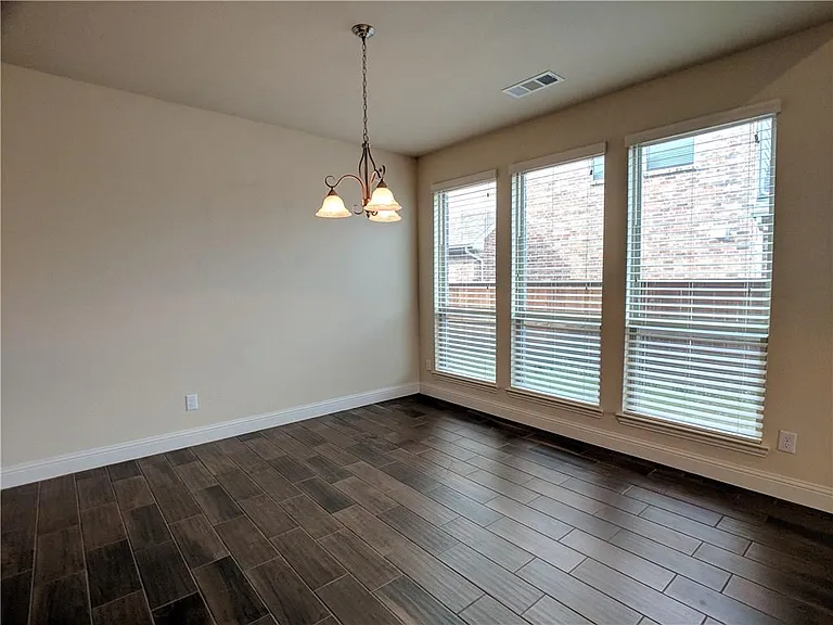1824 Balboa Park Dr — Photo 9