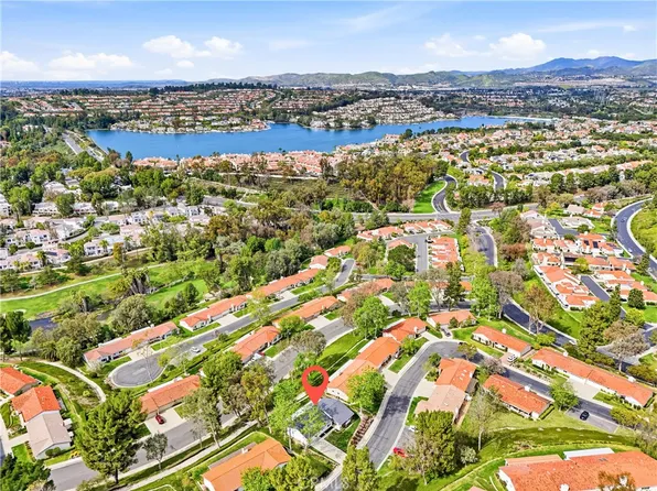 23561 Via Ventura, Mission Viejo, CA 92692