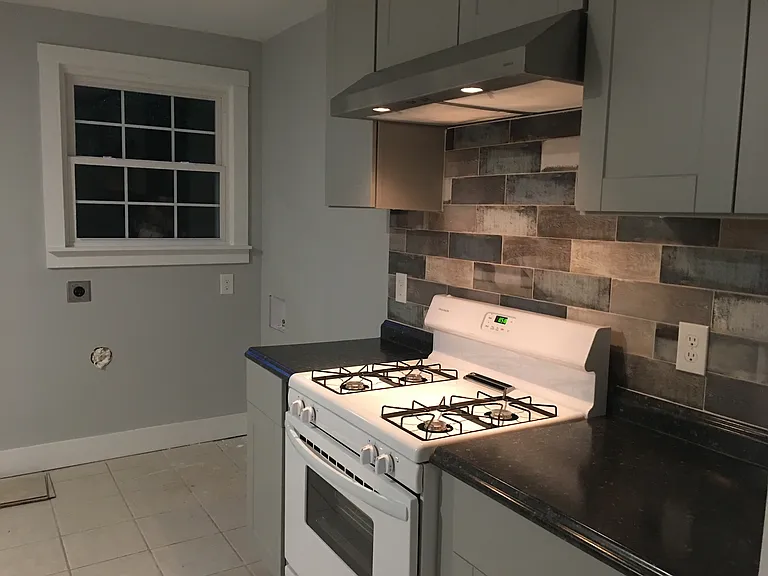 3331 Coffman Dr — Photo 5