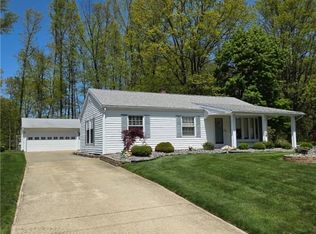 2543 Burlingham Dr, Ashtabula, OH 44004