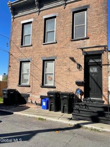 8 St Marys Avenue, Troy, NY, 12180