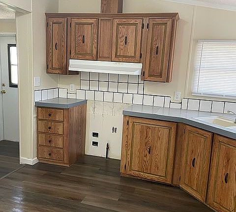 4th image of 7896 E Lincoln Way #74