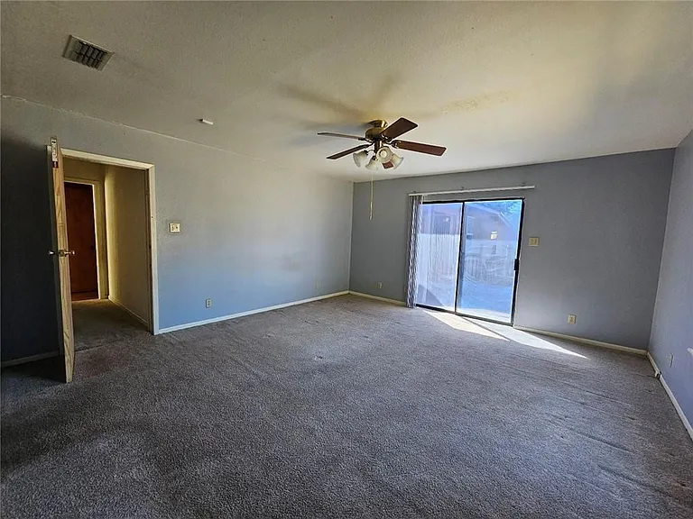 614 W Alice Ave — Photo 6