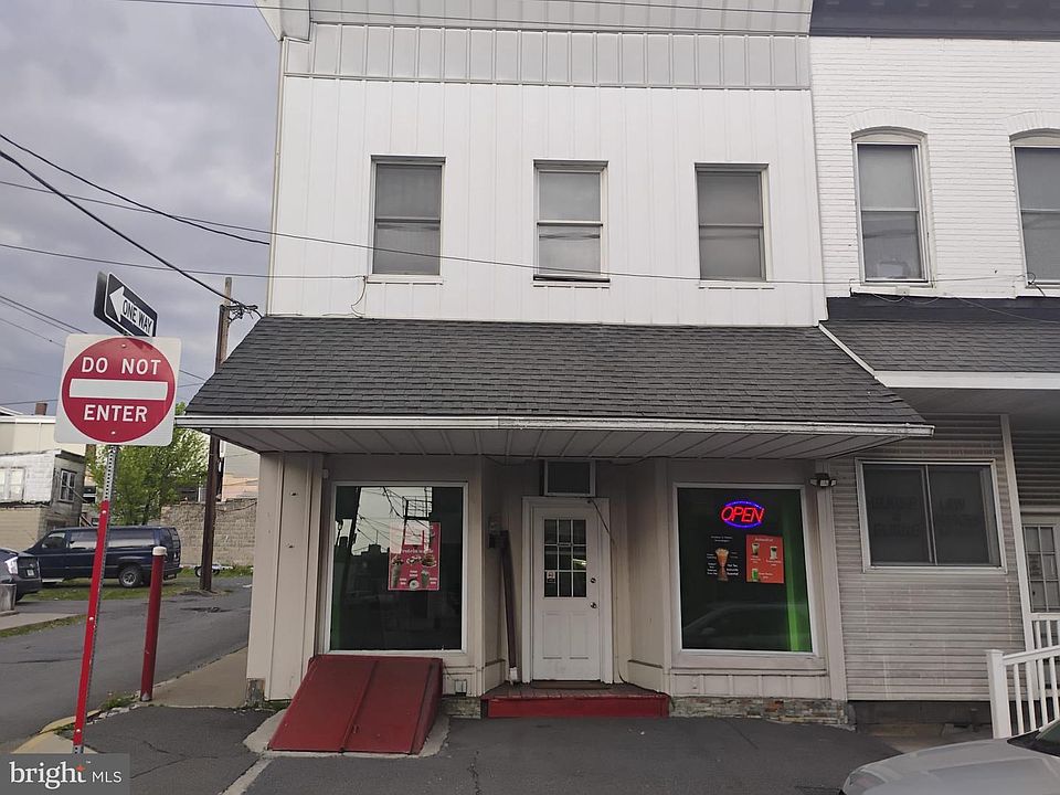 1st image of 21 E Centre St