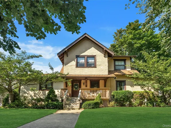 3060 Eastern Parkway, Baldwin, NY 11510