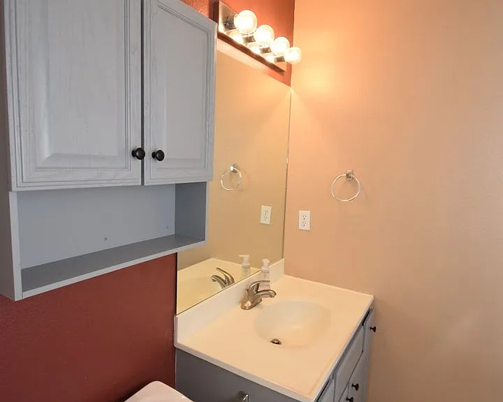 3174 S Lincoln St — Photo 10