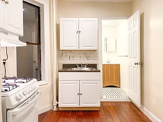 Rented by Green Manzana LLC