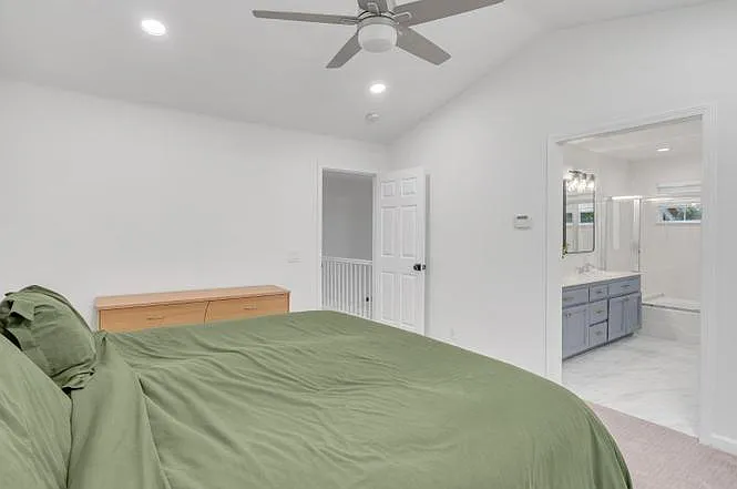 437 Calle Cerro — Photo 16