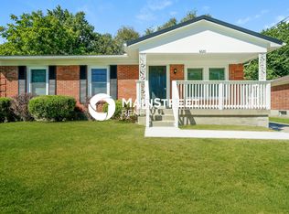 4220 Buxton Dr, Louisville, KY 40218