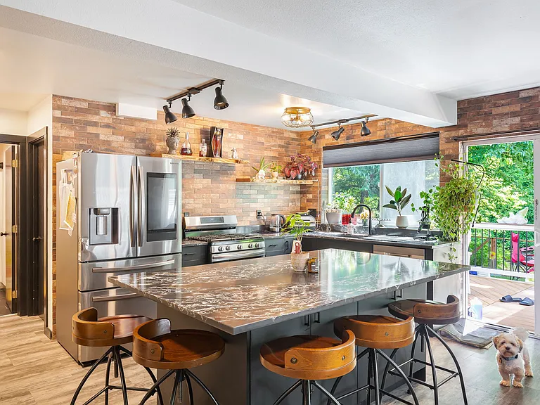3313 SE 7th St — Photo 10
