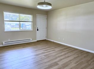8814 236th St SW #5, Edmonds, WA 98026