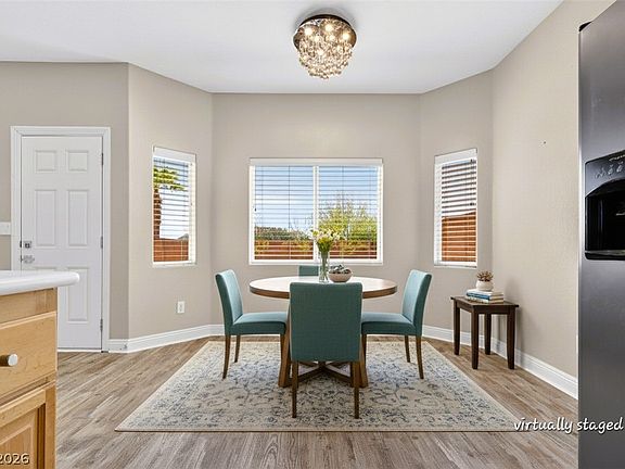 4th image of 2077 Alki Beach Ave