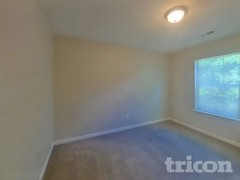665 Dawsons Park Way — Photo 11