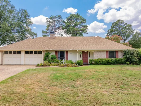 10785 Harvestwood Dr, Tyler, TX 75703