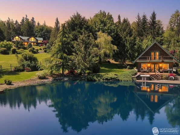 16480 Mountain View Road, Mount Vernon, WA 98274