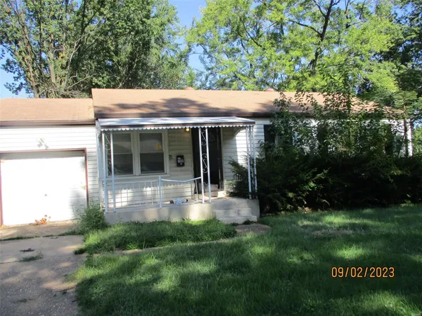 1000 Avant Dr, Saint Louis, MO 63137