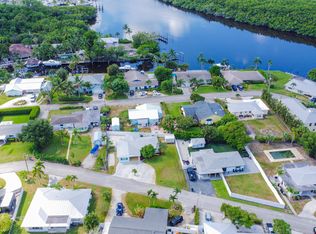 195 SW Cabana Point Cir, Stuart, FL 34994