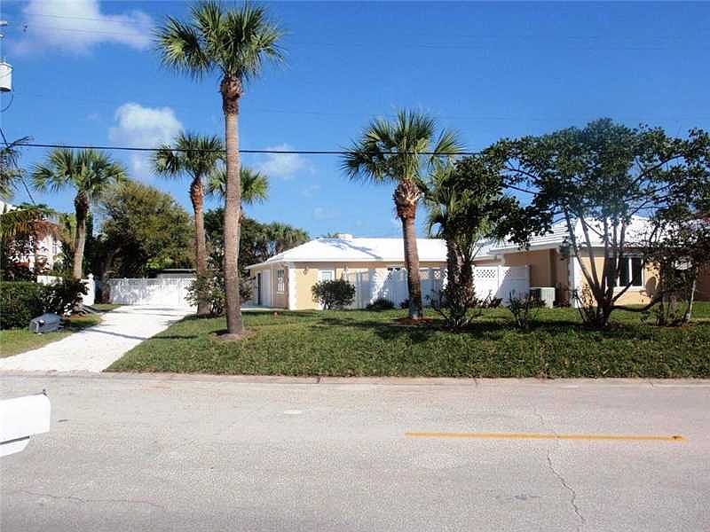 1st image of 3705 Ocean Dr