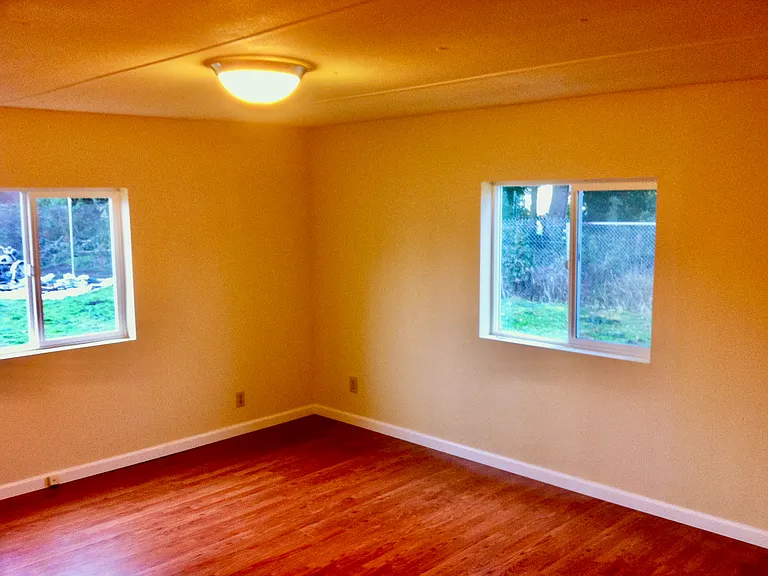 8611 Sequoia Ct SE — Photo 8