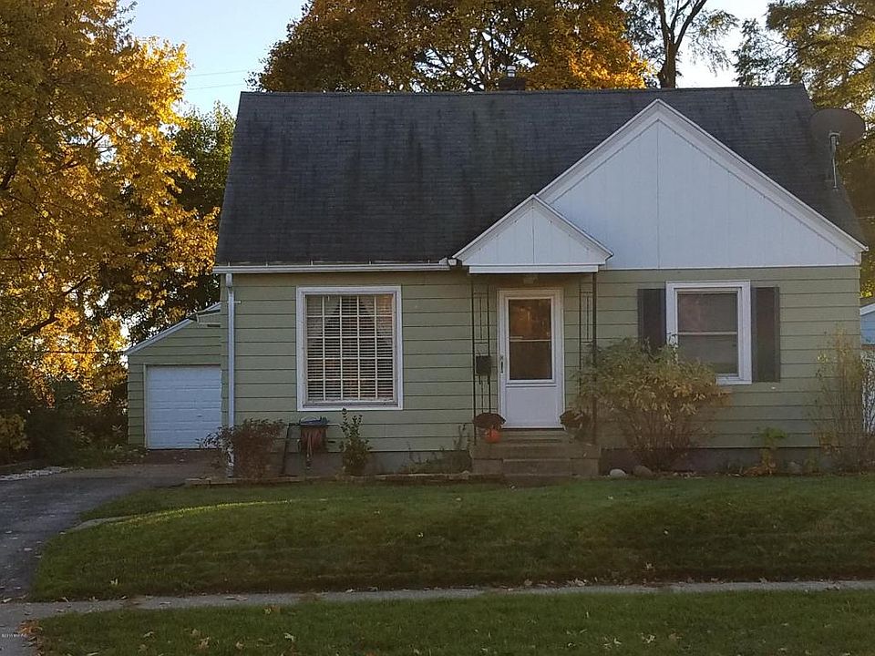 1st image of 258 Lemyra St SE