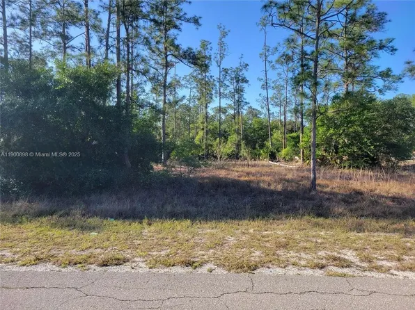 1600 E 15th St, Lehigh Acres, FL 33972