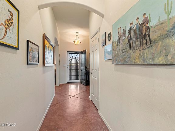 4th image of 1224 N Caminito