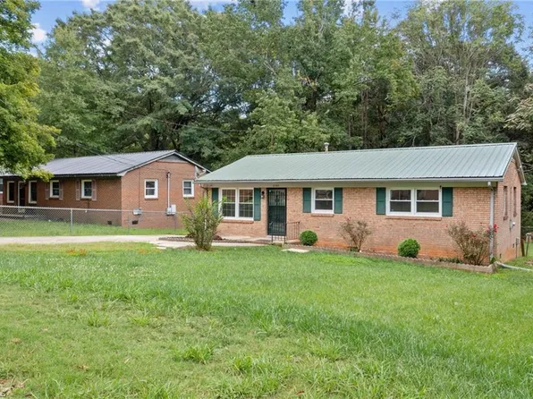 2765 Mary Ave, Gastonia, NC 28052