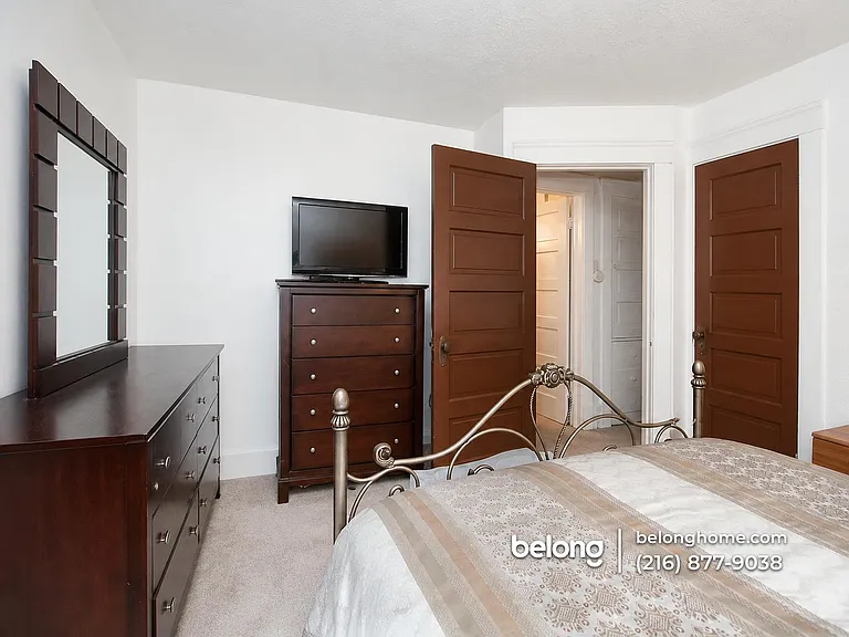 1516 E 118th St #2 — Photo 7