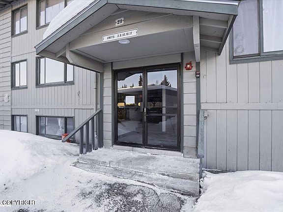 2nd image of 211 McCarrey St #I-3b