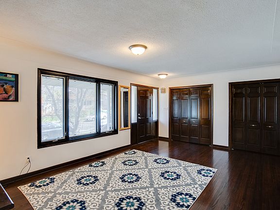 5th image of 2212 5th St E