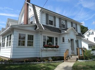 221 Fairview Ave, Fairfield, CT 06824