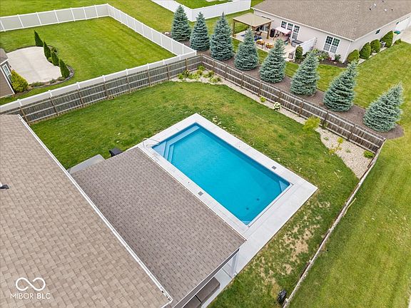 5th image of 8198 Kilborn Way