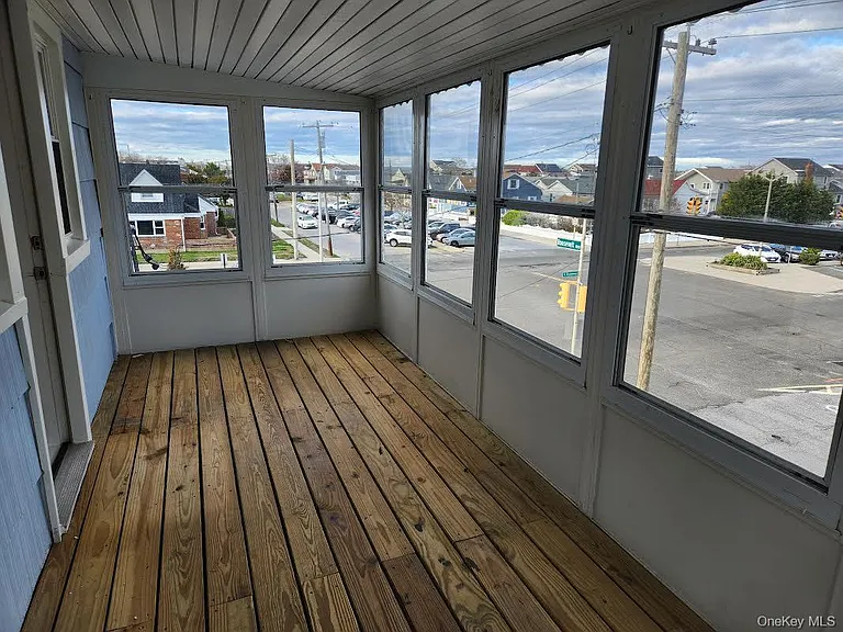 61 Roosevelt Blvd #3 — Photo 11